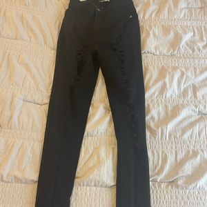 Fashion Nova black ripped jeggings